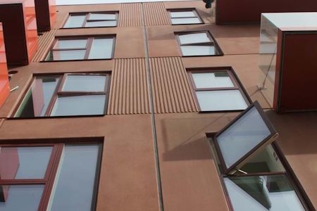 Opførelse af boliger og dagligvareforretning