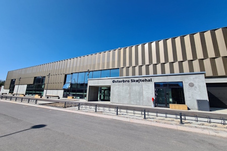 Opførelse af skøjtehal