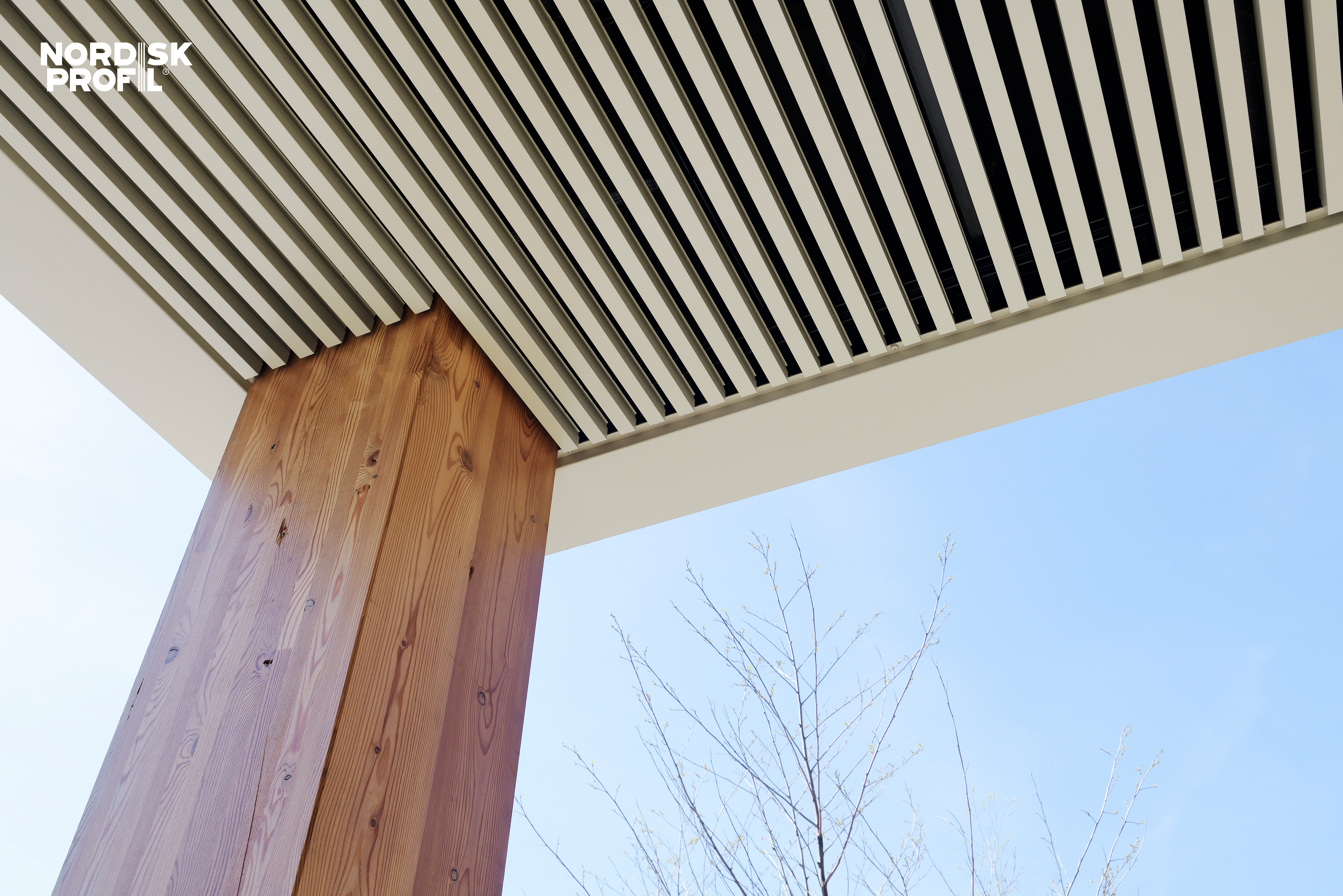 Woodhub