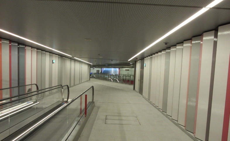 Til tunnellen mellem Nordhavn S-togsstationen og Metrostationen