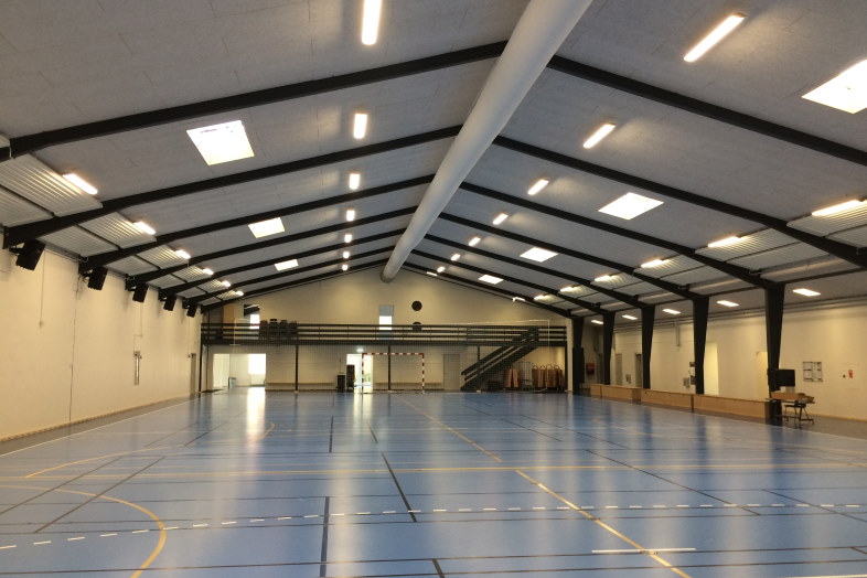 står bag mange energirigtige strålevarmeprojekter i sportshaller/multihaller i Danmark