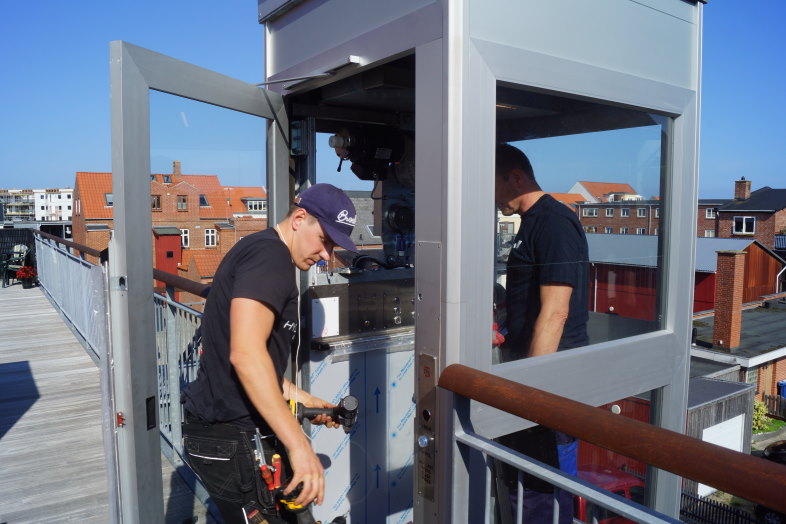 lejernes levevilkår. Der er fordele ved at inkludere elevator i disse eksisterende renoveringsprojekter. 