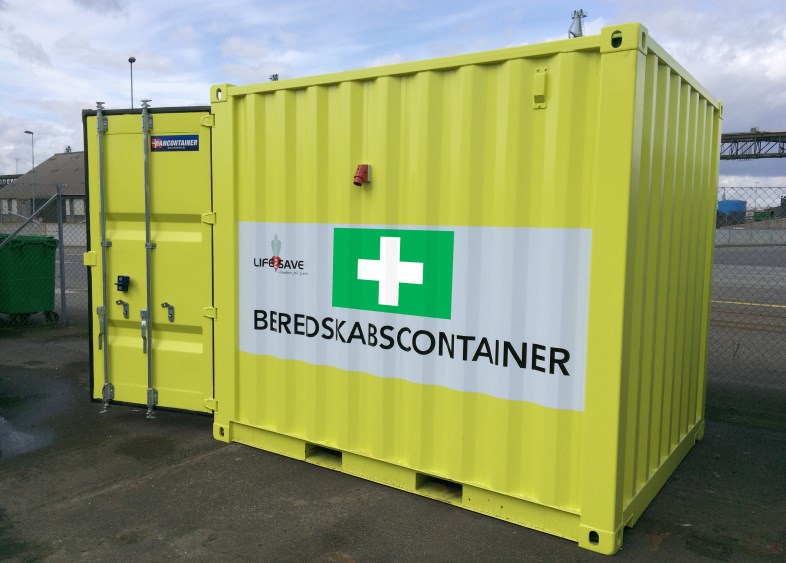 Dancontainer A/S har i samarbejde med PARAT (Life2save) specialudviklet to typer beredskabscontainere til brug på byggepladser