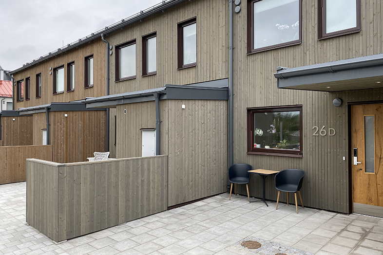 Superwood facadebeklæding bringer farvespil og til Malmø Byggematerialer.dk