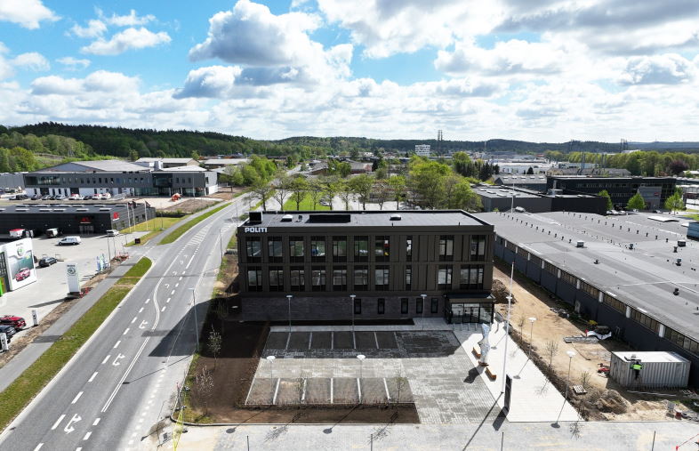 Midtjysk Pladebearbejdning, facade