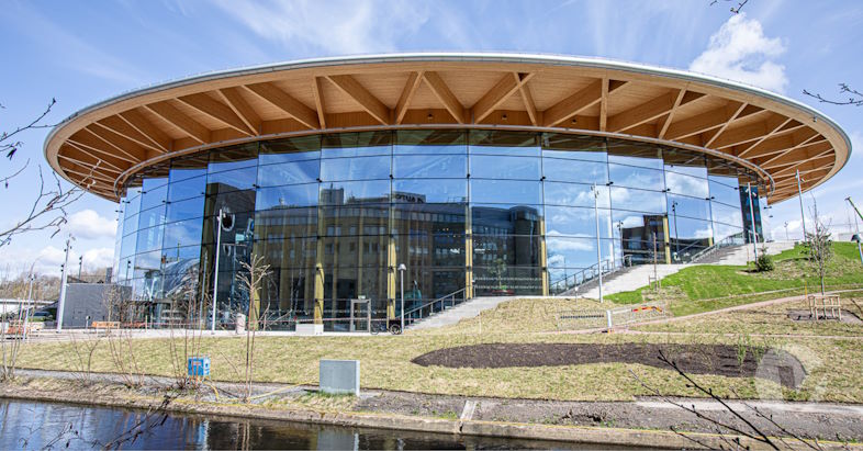 Vetrotech bidrager med brandglas til Bygningens store gulv-til-loft glasfacade