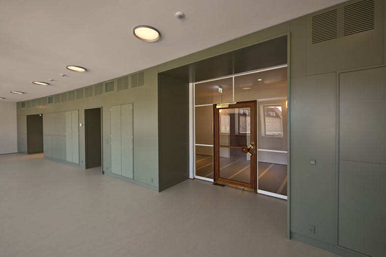 378 renoverede vinduespartier
