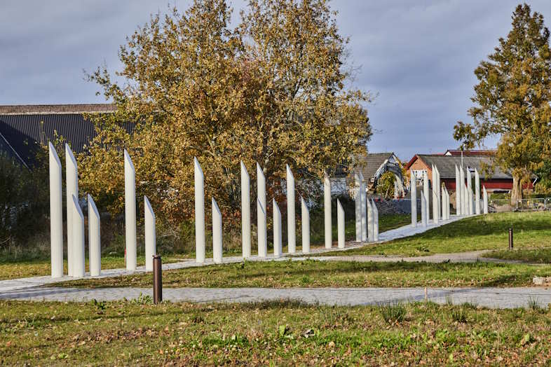 Randal Beton har leveret betonelementer til monumentområdet i Jelling