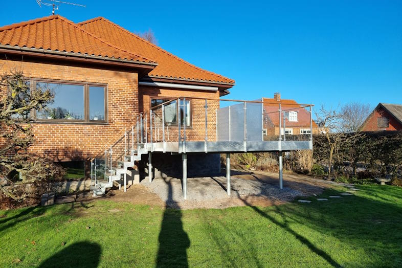 Nordisk Ståldesign har siden 2012 brugt sin lange erfaring med entrepriser og montageopgaver til at rådgive om forskellige løsninger på materialesiden