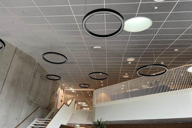 Strækmetal i spil fra starten