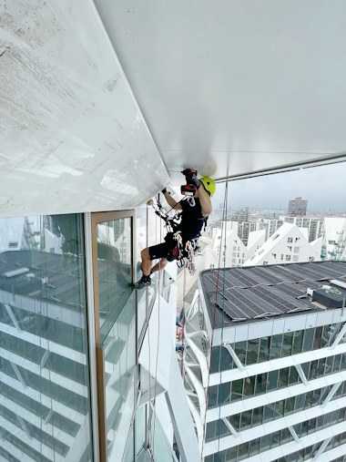 Rope access er ikke bare et grønnere valg. Det er et mere effektivt og økonomisk klogt valg