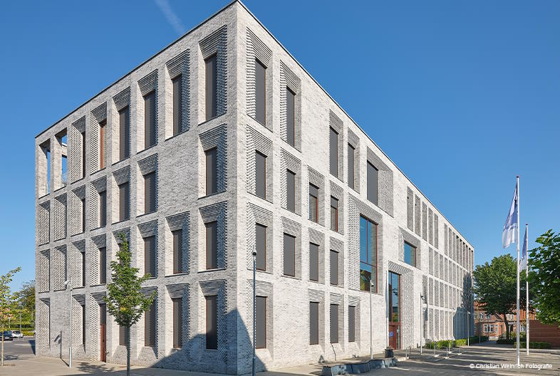 heroal-systemer bruges i en lang række byggeprojekter rundt omkring i hele verden 