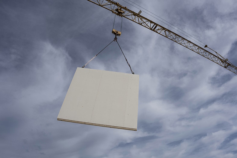 fermacell® Fibergipsplader er fremstillet af genbrugspap- og papiraffald, vand og gips 