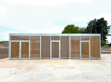 En vellykket kombination af galvaniseret stål og træ