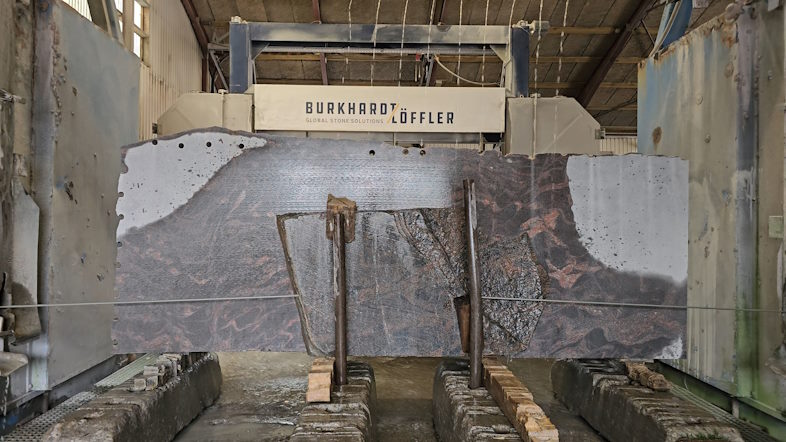 Danstein har et af Nordeuropas største granitværker 