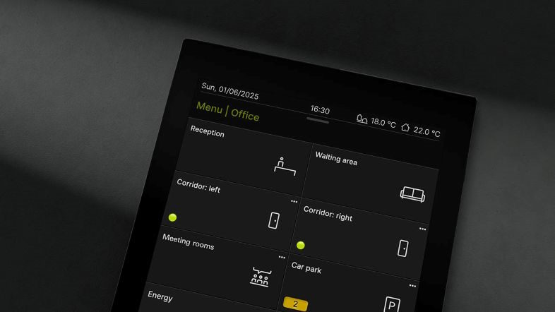 Gira G1 tilbyder ikke kun styring, men også mange praktiske ekstrafunktioner