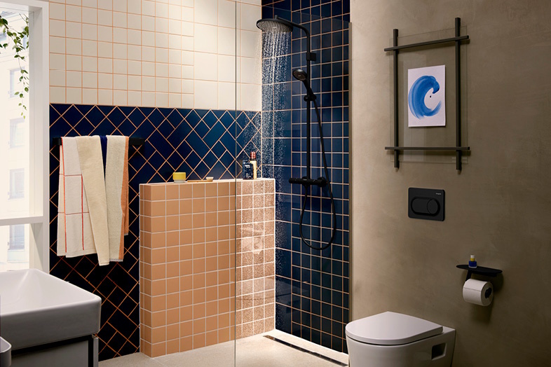 Showerpipen leveres med termostaten Ecostat Fine i et enkelt, cylindrisk de-sign