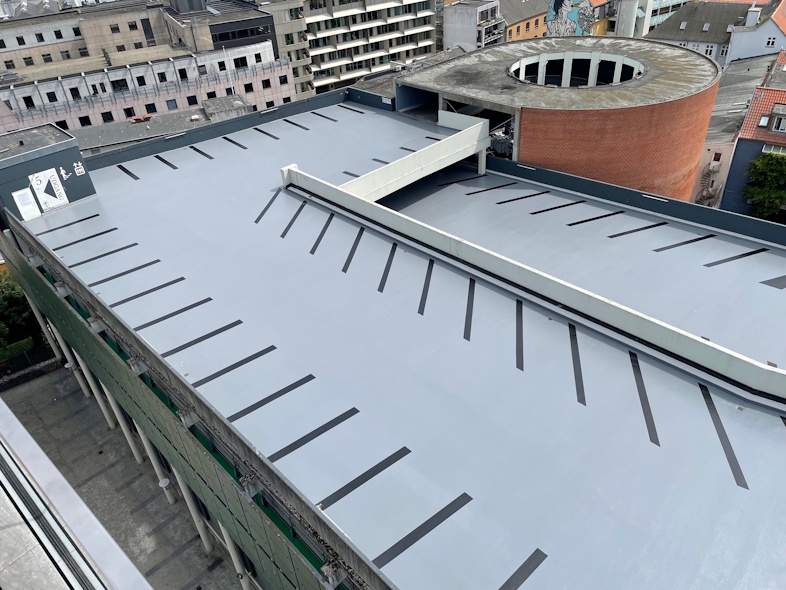 Et godt eksempel er arbejdet på Salling P-hus i Aarhus, hvor Jysk Coating har leveret og udført Deckshield-belægninger til parkeringsarealer