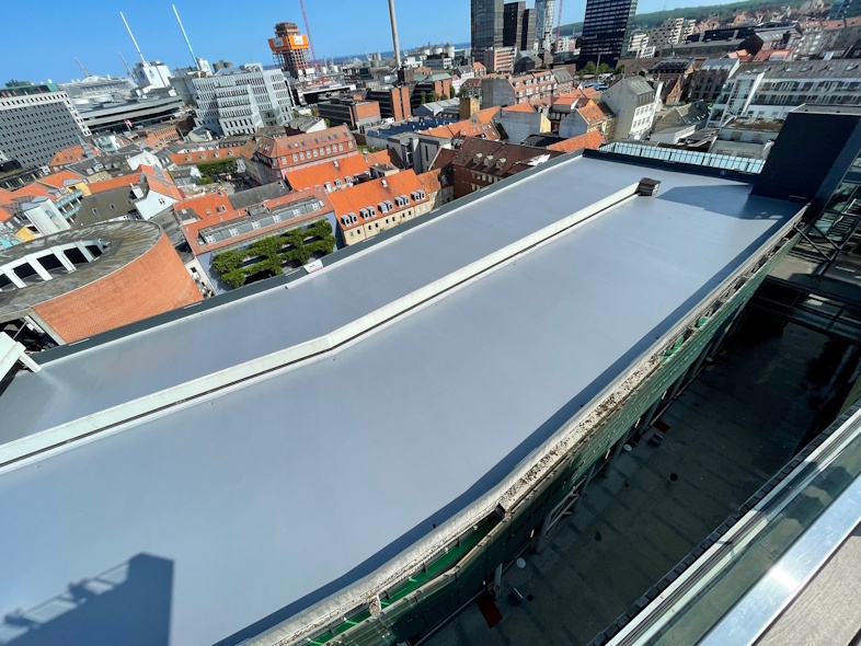 Velegnet til udendørs køredæk, modstår vejr, frost, UV, salt og kemikalier,