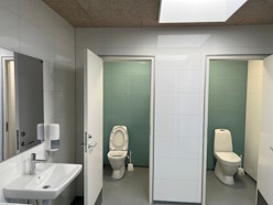 Frihøjskolen i Kalundborg renoveret med Fibo-paneler fra A.Rindom 