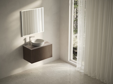 De svenske badeværelsesmøbler produceres med fugtbestandig MDF- eller spånkerne