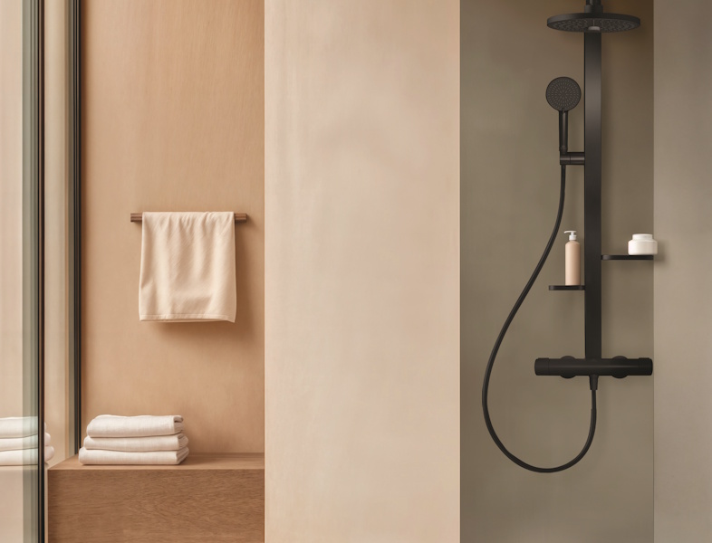 Alu⁺ badeværelsesserien skiller sig ud med en frisk farvepalet, praktiske funktioner og kundens behov 