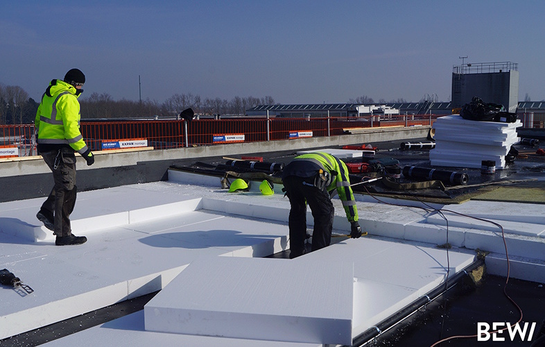 BEWI EPS er en sikker og effektiv løsning til isolering af flade tage.