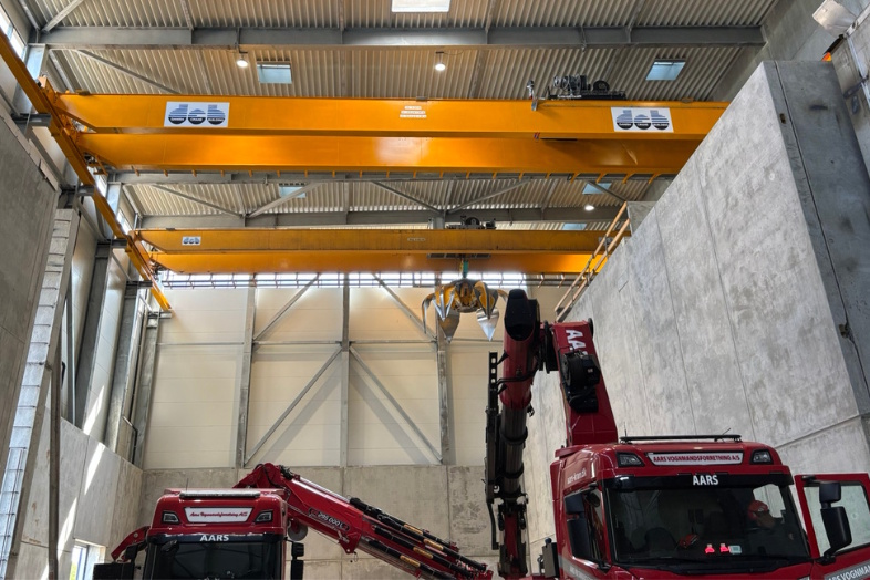 Hos DCB oplever vi, at særligt større byggerier med traverskraner og kranbaner