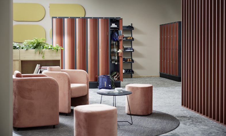  Omklædningsskab CURVE – elegant og smart opbevaring