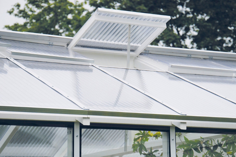 Et stærkere og lettere alternativ til glas i urbane drivhuse og orangerier.