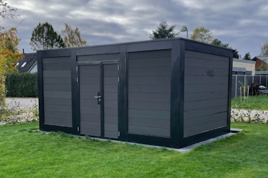 Hos Allview udvikler og producerer vi carporte, cykelskure og specialdesignede overdækningsløsninger 