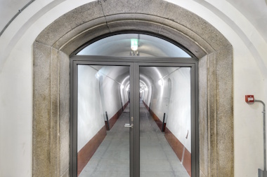 DANSKE BANK – fleksible brandglasløsninger i moderne byggeri