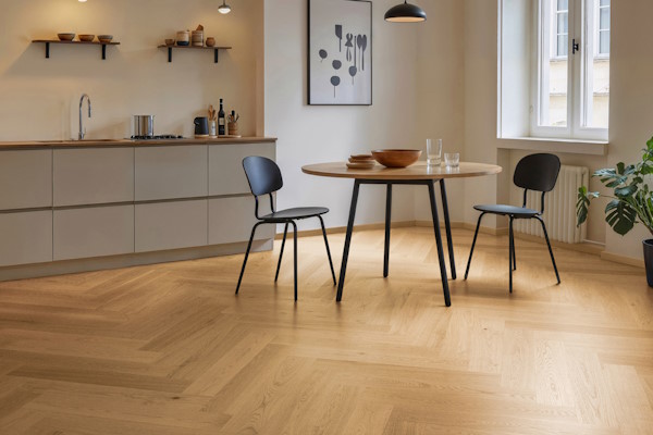 BOEN udvider sin kollektion af 2-lags sildebensparket