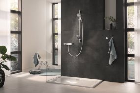 Den nye GROHE Rainshower 130 SmartActive Håndbruser