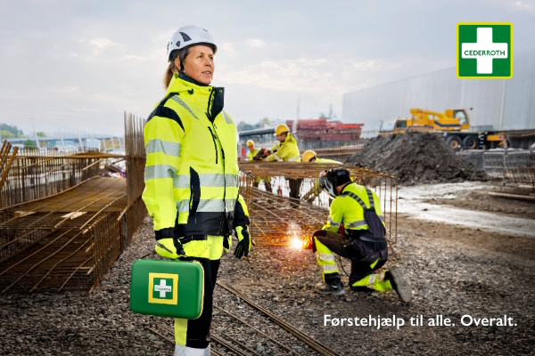 Derfor er mobile førstehjælpskasse afgørende på byggepladsen