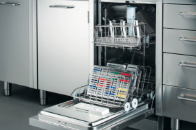 Desinficerende opvaskemaskiner og skyllerumsudstyr