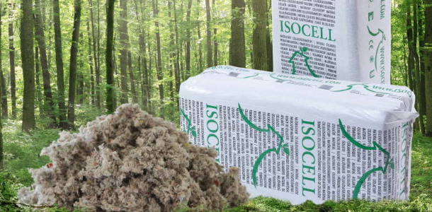 Isocell papirisolering holder tørt og fjerner træk fra skunkene