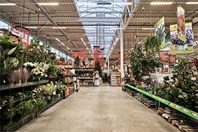 Lysbånd i polycarbonat hos Bauhaus Gladsaxe