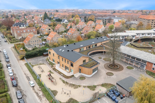 Mere træ i byggeriet bringer os i bedre balance med naturen