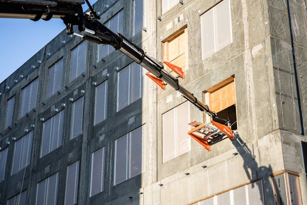 Modulært system får byggematerialer hurtigt ind og lastbilerne hurtigt videre