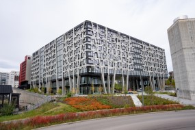 Multifunktionelle brandglas til Økren Portal i Oslo