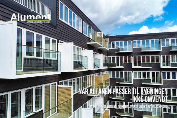 Når altanen passer til bygningen – ikke omvendt