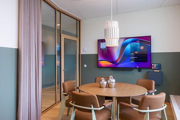 Nordisk varme møder rå beton i CPH Pulse