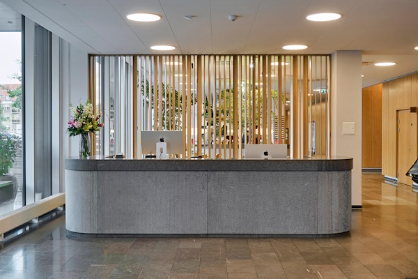 PwC's nyrenoverede og udvidede kontordomicil