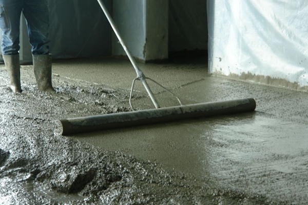 Stærkere og mere fleksibel beton med moderne bindemidler