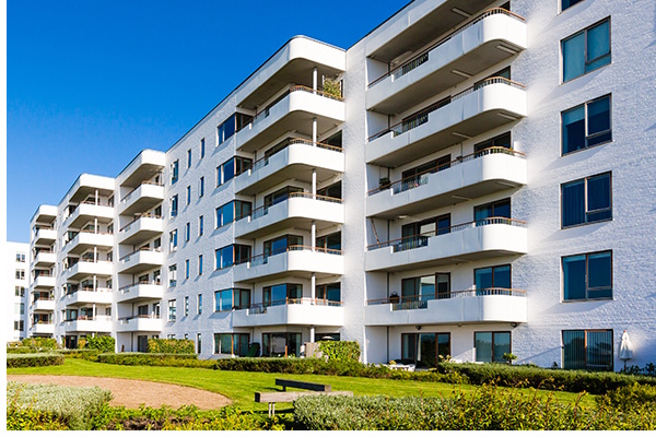 Styr alle døre - uden kabler mellem bygninger