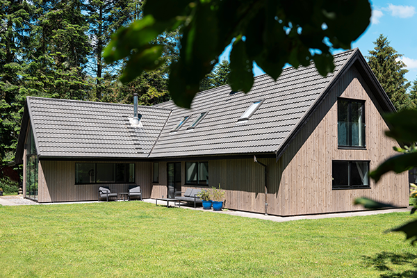 Thermowood: Naturlig facadebeklædning uden kemi og uden behov for overfladebehandling