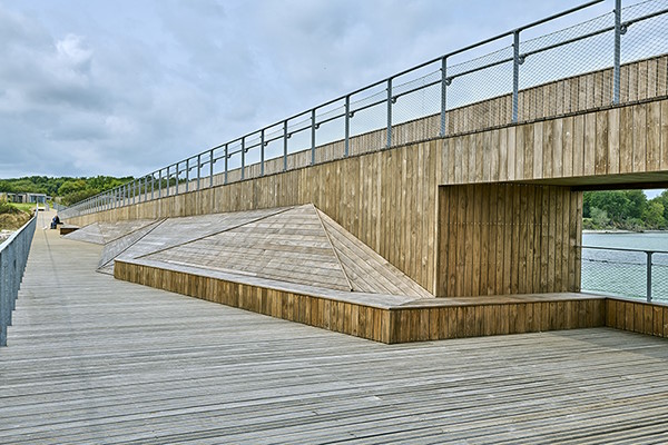 Træ og arkitektur smelter sammen ved det nye Nordborg Resort