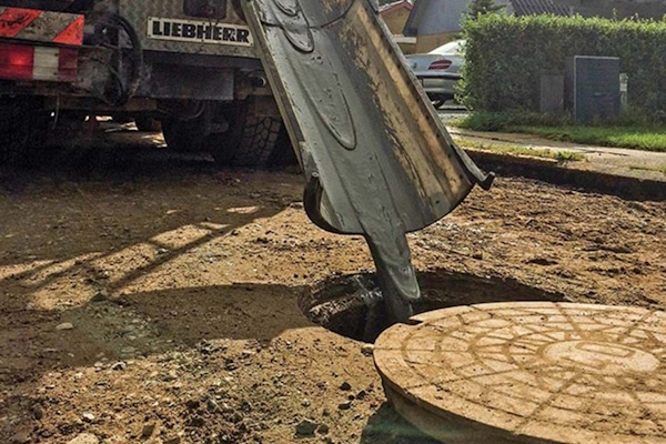 Beton til UDFYLDNING AF SLØJFEDE KLOAKRØR, RØRLEDNINGER OG TANKE
