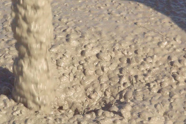 FÆRDIGARMEREDE BETONLØSNINGER TIL LETBELASTEDE GULVE